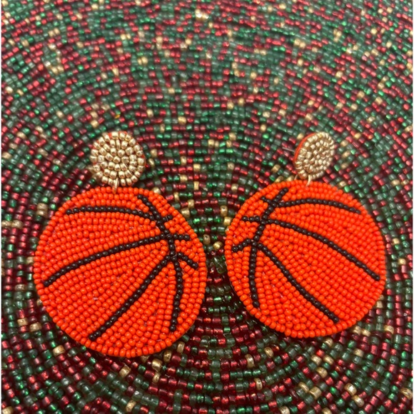 🩵BASKETBALL BEADED EARRINGS🩵 - Picture 2 of 7
